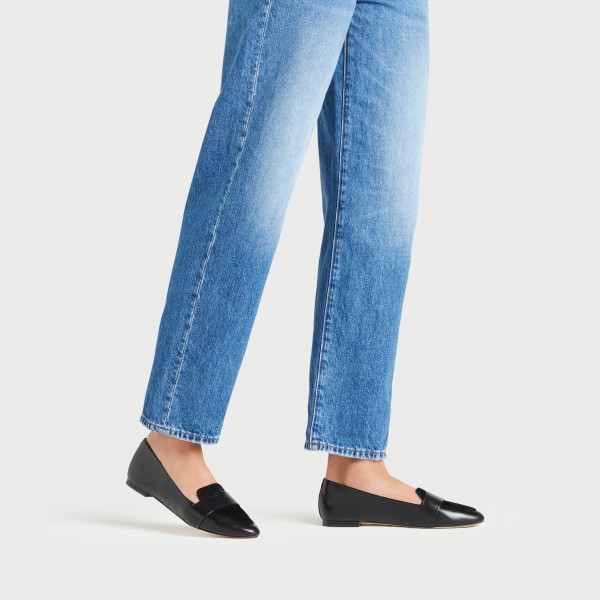 The Blackbird - Licorice Leather