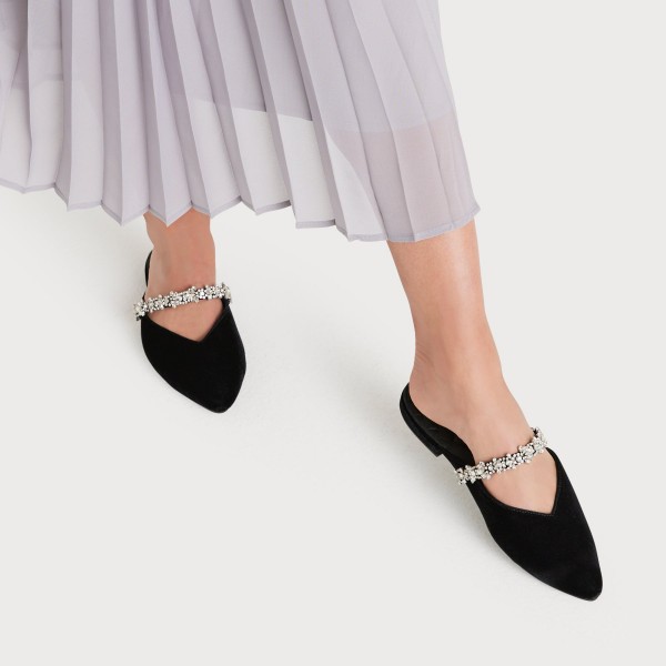 The Swan - Caviar Gem Bracelet