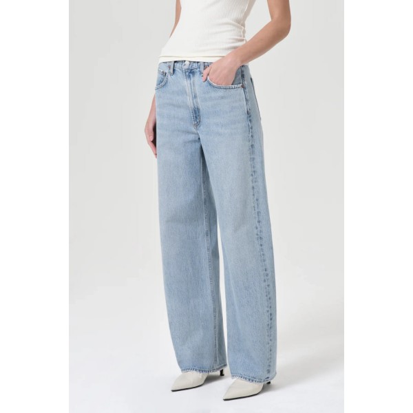 Low Curve Jean in Force