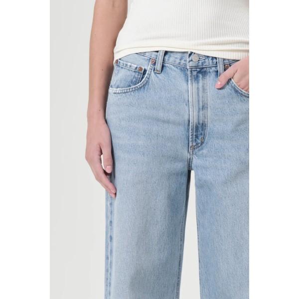 Low Curve Jean in Force