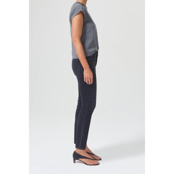Willow Mid Rise Slim Crop