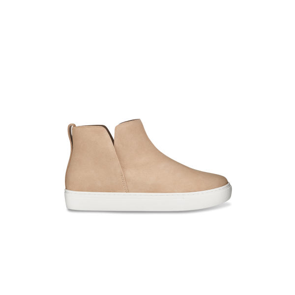 The Falcon - Oat Suede