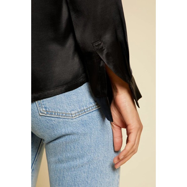 Ella Silky Henley