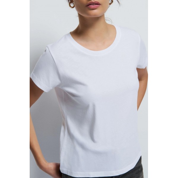 Goldie Boxy T